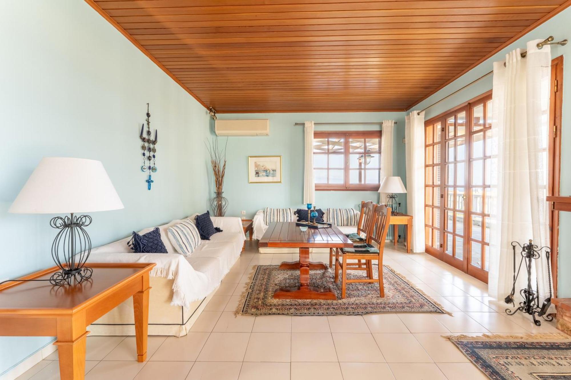 The House Of Gratitude - Poolside Retreat * Loutra Oraias Elenis
